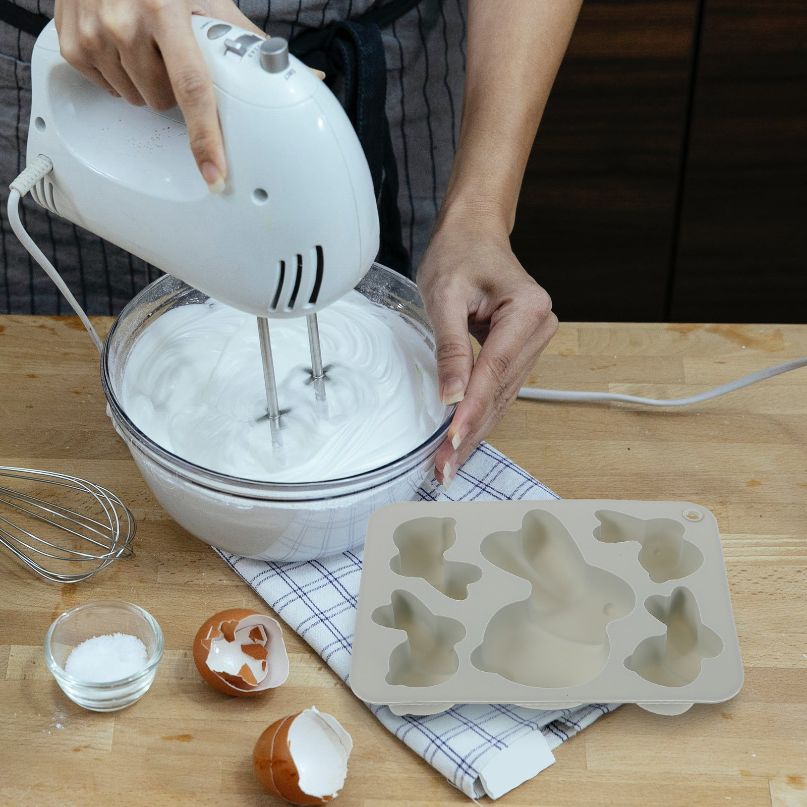 แม่พิมพ์เค้กซิลิโคนรูปทรงกระต่ - Bunny Cake Mold บทวิจารณ์และราคา